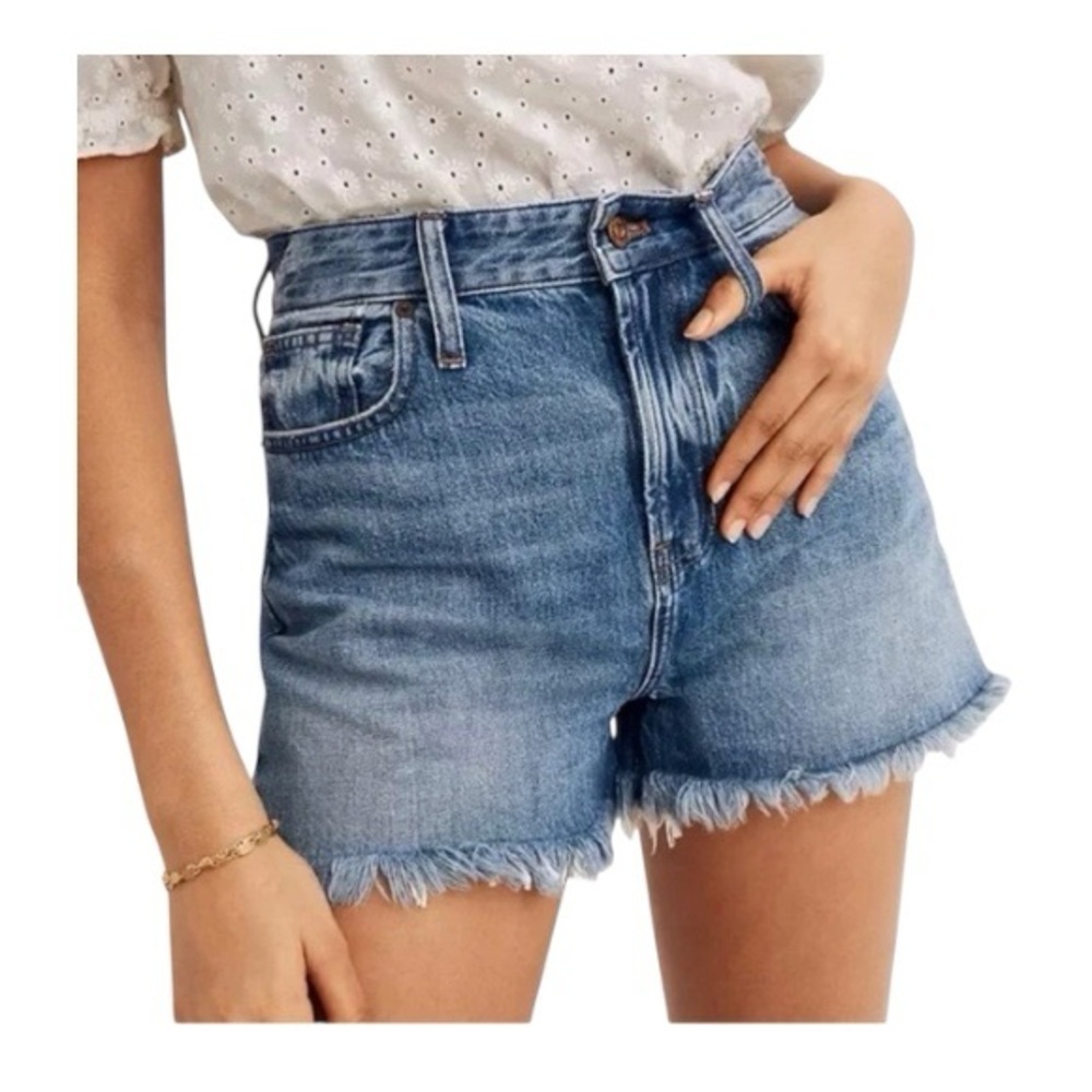 MADEWELL High Rise Blue Denim Shorts with Raw Hem Women’s Size 26